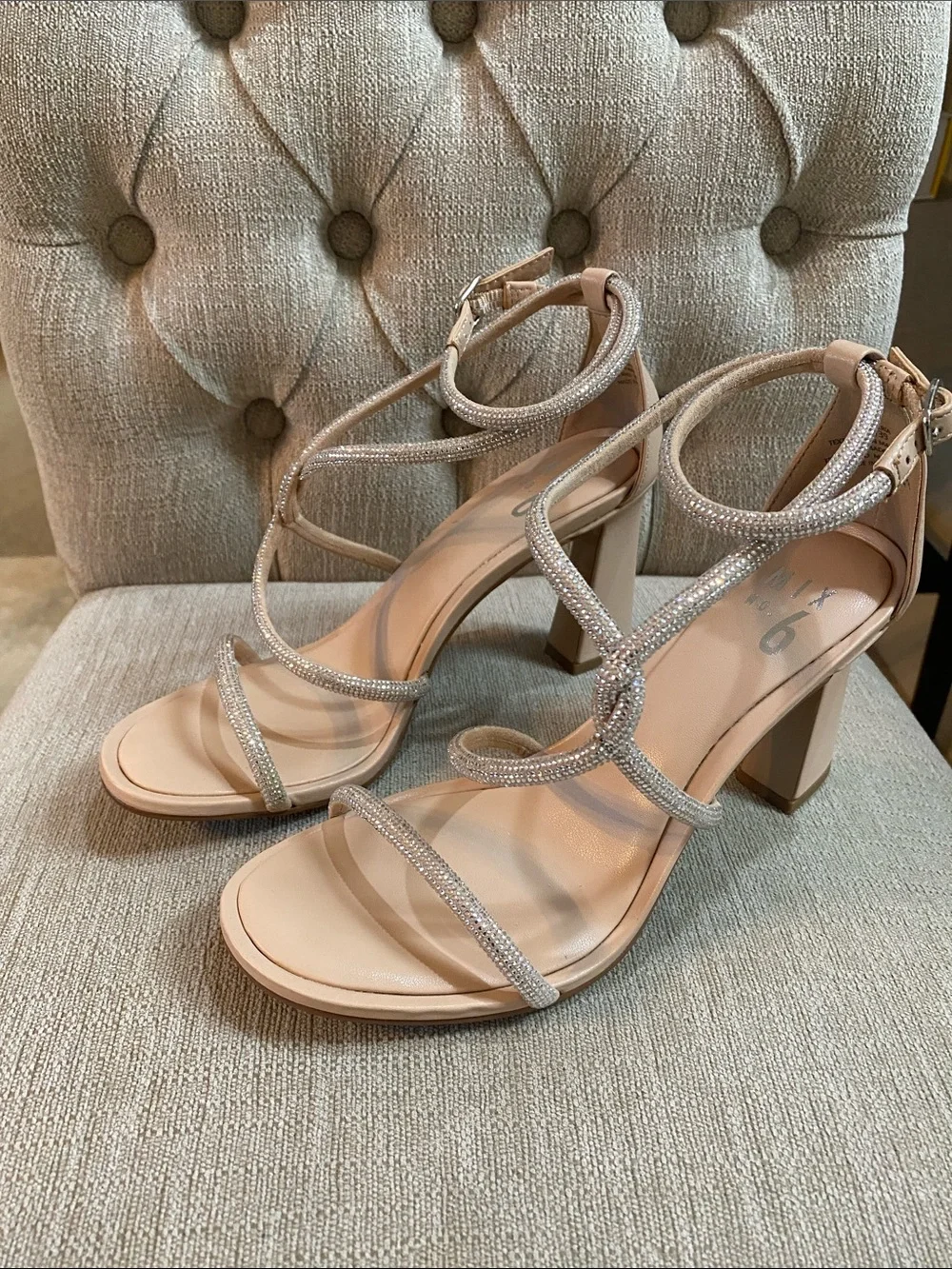 Mix No. 6 Nude Rhinestone-Strap Block 3” Heel Sandals LIKE NEW / Sz 8